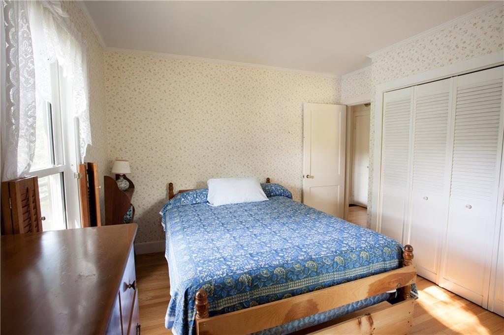 6 Pocahontas Road Kittery, ME 03905 - Photo 17 of 35 The bright master bedroom boasts a...