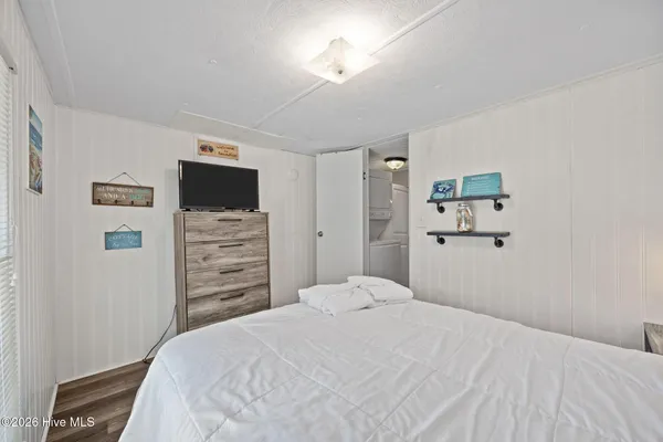 $365,000 | 315 Miller Street, Emerald Isle, NC 28594