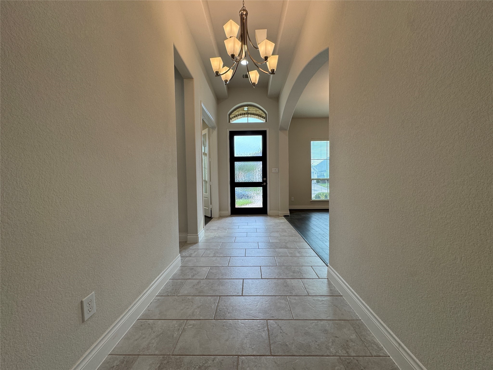 10323 Granite Court Rosharon, TX 77583 - Photo 9 of 44 a view of an entryway with wooden floor
