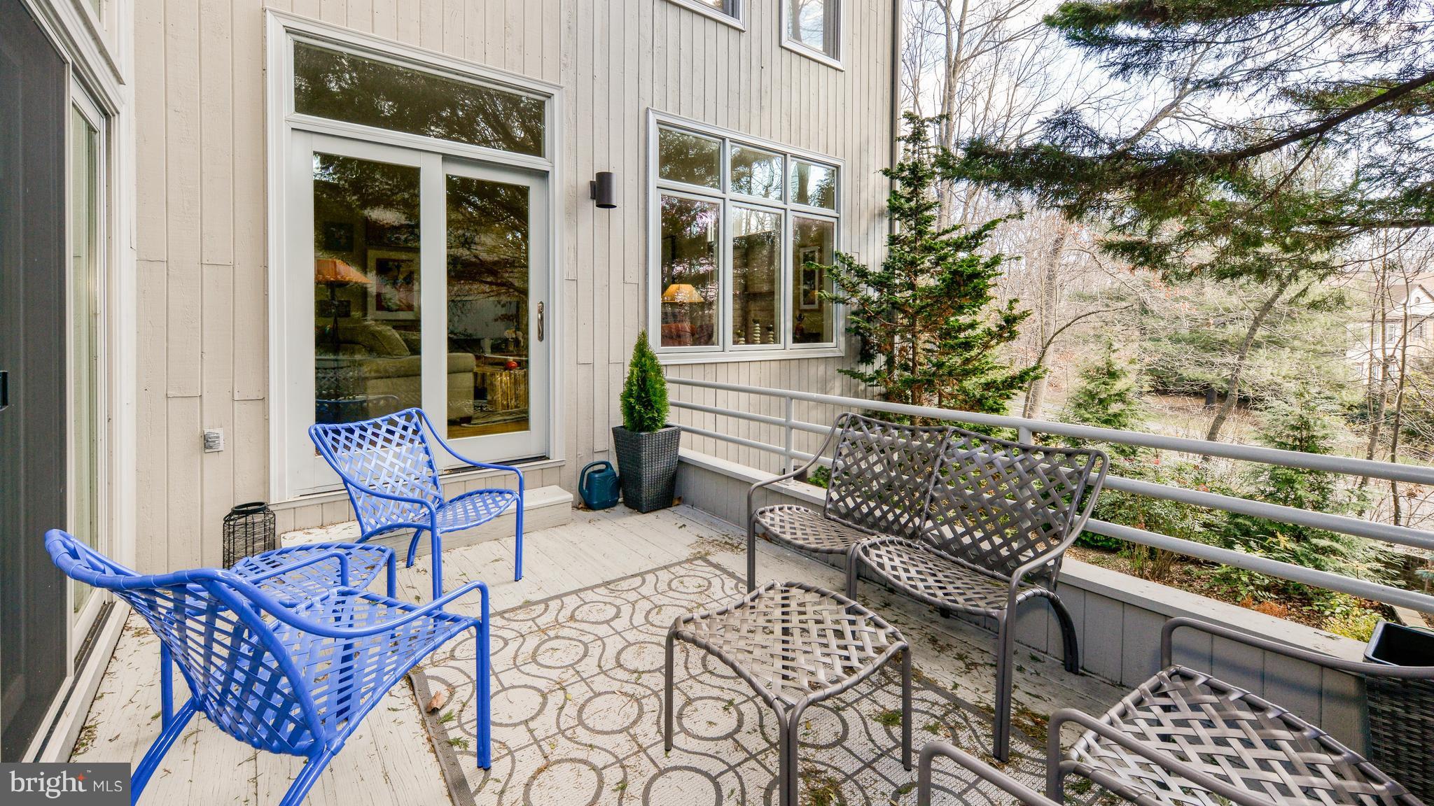 2041 Beacon Place Reston, VA 20191 - Photo 29 of 30 a view of two chairs in the balcony