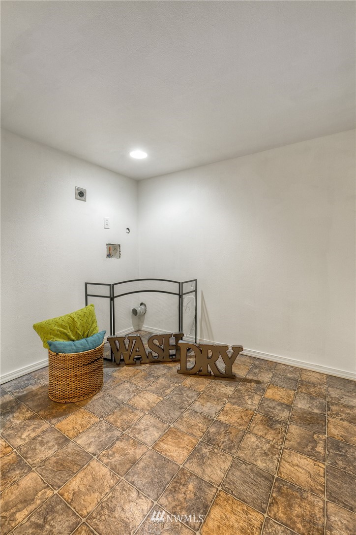311 Ostrander Road Kelso, WA 98626 - Photo 24 of 25 Gallery Image 24