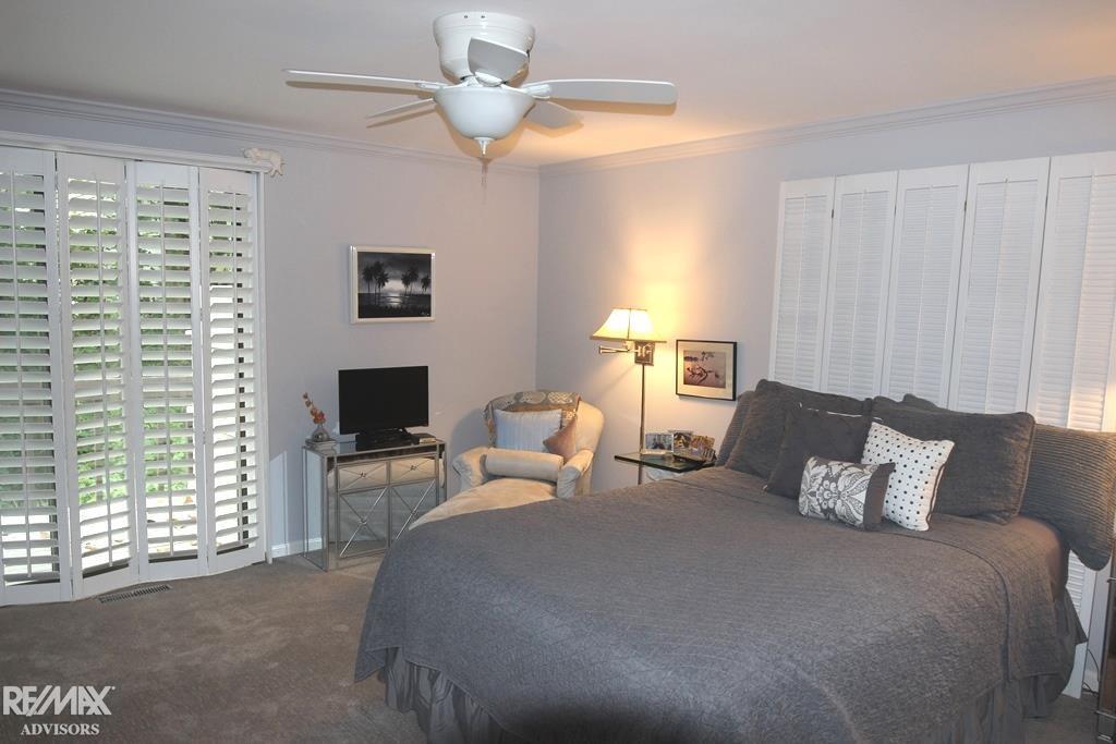 25810 Power Road Farmington Hills, MI 48336 - Photo 15 of 23
