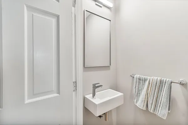 $950,000 | 545 South Prospect Street, Unit 35, Burlington, VT 05401