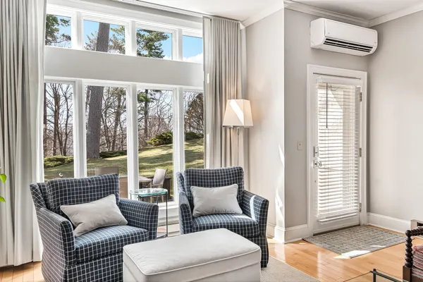 $950,000 | 545 South Prospect Street, Unit 35, Burlington, VT 05401