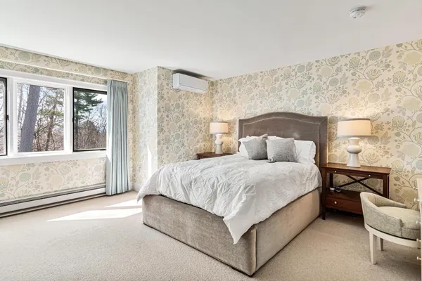 $950,000 | 545 South Prospect Street, Unit 35, Burlington, VT 05401