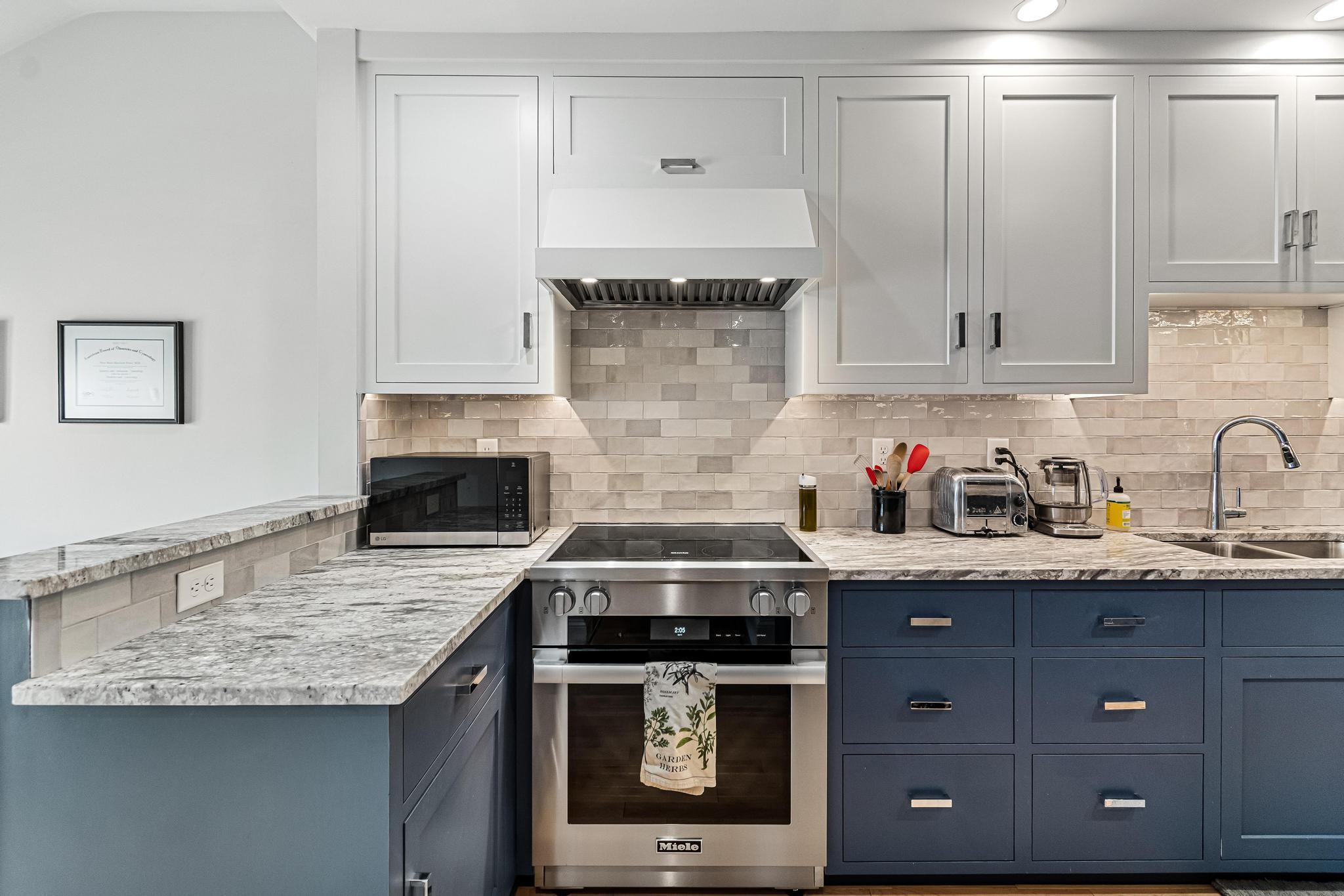 545 South Prospect Street, Unit 35 Burlington, VT 05401 - Photo 9 of 49