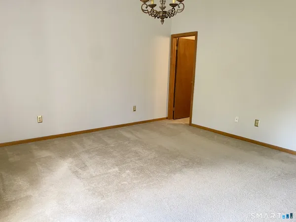 $2,800 | 139 Songbird Lane, Unit 139, Farmington, CT 06032