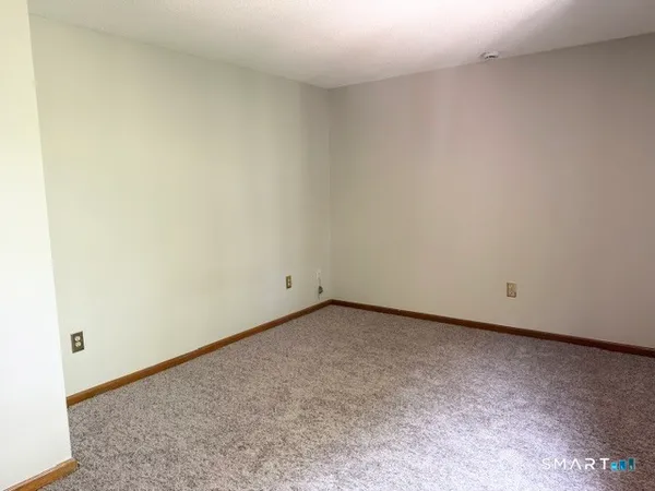 $2,800 | 139 Songbird Lane, Unit 139, Farmington, CT 06032