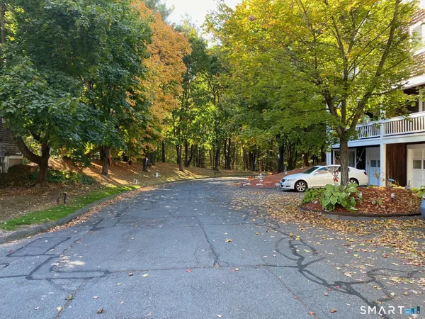 $2,800 | 139 Songbird Lane, Unit 139, Farmington, CT 06032