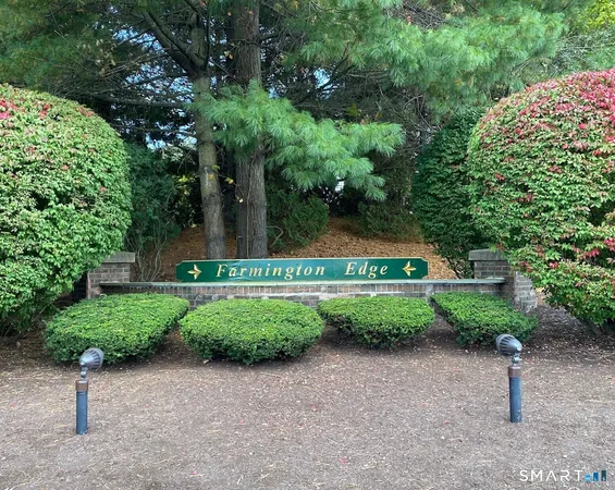 $2,800 | 139 Songbird Lane, Unit 139, Farmington, CT 06032
