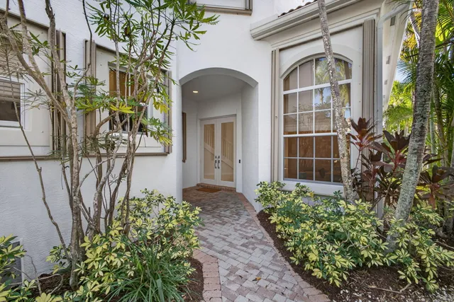 $1,499,000 | 219 Andalusia Drive, Palm Beach Gardens, FL 33418