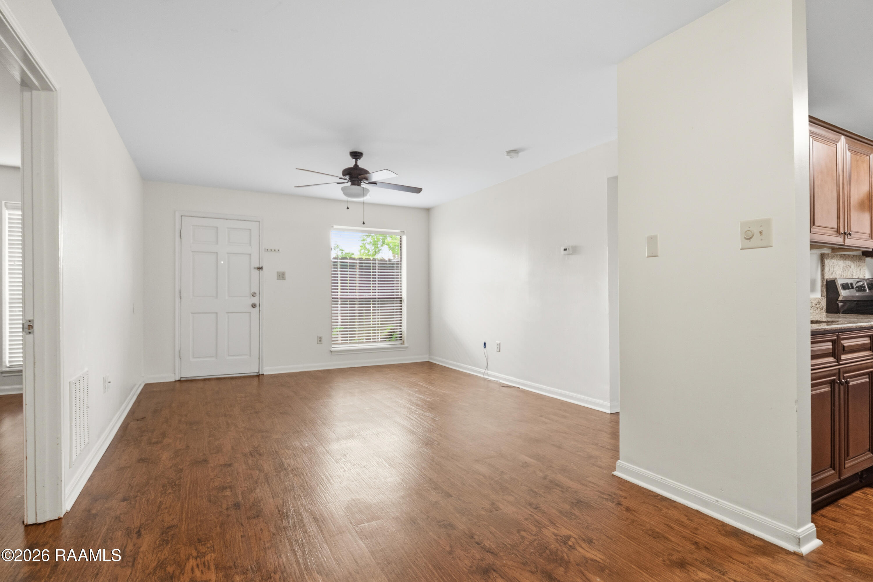 701 South College Road, Unit 116 Lafayette, LA 70503 - Photo 8 of 22 701 South College-4