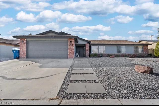 $3,645 | 712 Glen Abbey Circle, Las Vegas, NV 89107