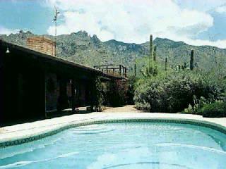 6932 North Table Mountain Road Tucson, AZ 85718 - Photo 2 of 3