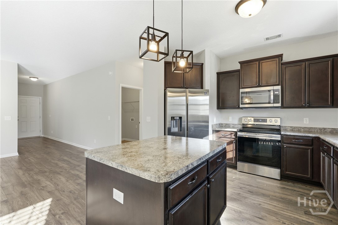 1297 Talmadge Road Allenhurst, GA 31301 - Photo 10 of 32 Kitchen