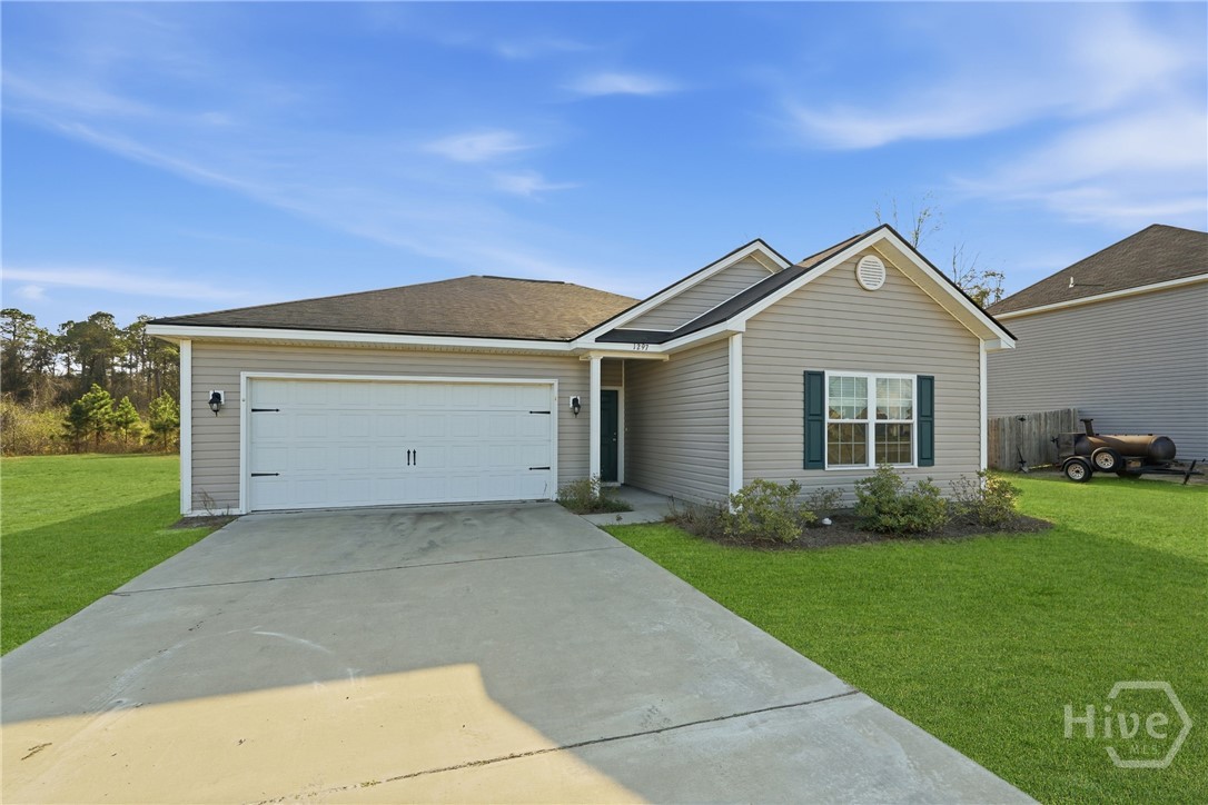 1297 Talmadge Road Allenhurst, GA 31301 - Photo 4 of 32 Two cars garage