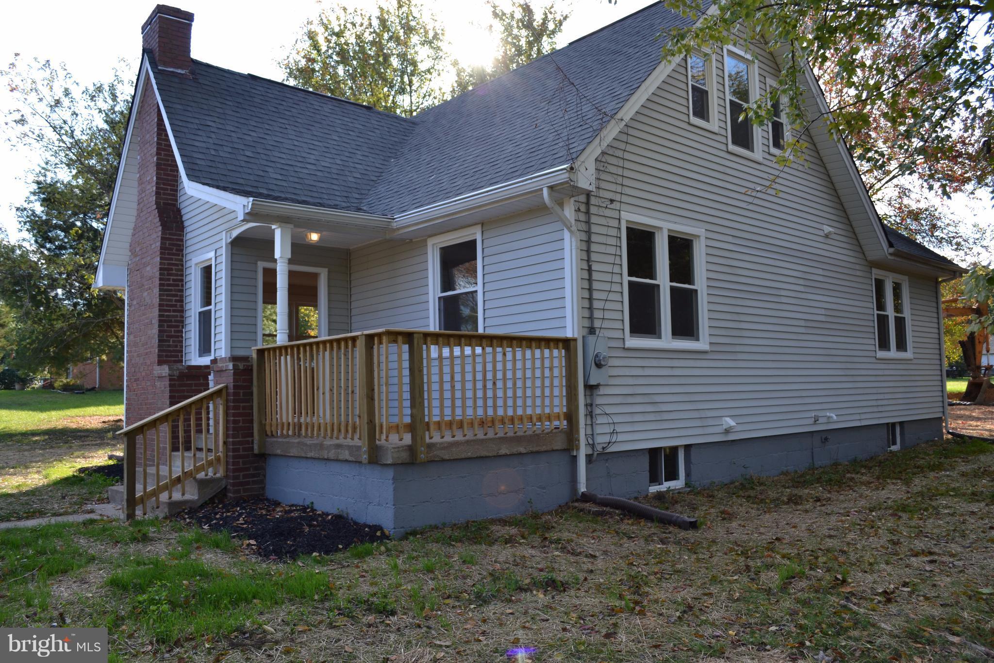 10 Manse Road Fredericksburg, VA 22406 - Photo 17 of 22 Exterior (Front)