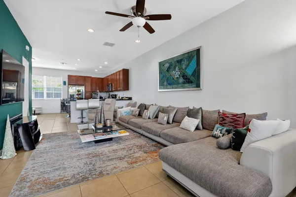 $3,700 | 2705 Southwest 119th Way, Miramar, FL 33025