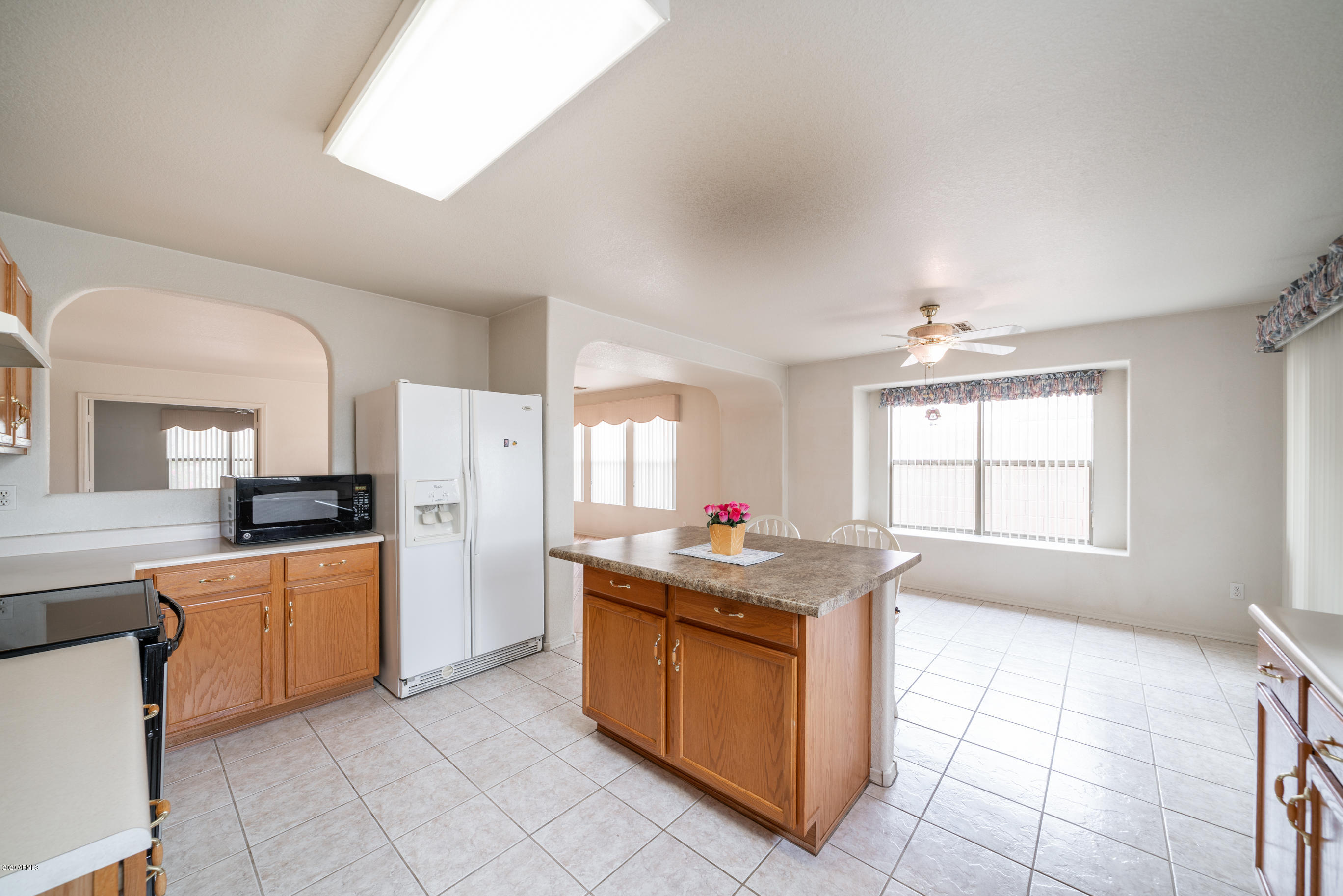 321 South Del Rancho Mesa, AZ 85208 - Photo 8 of 20 DSC02766