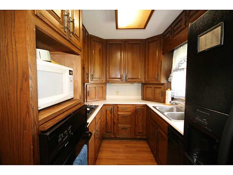 4460 North Indianapolis Road Columbus, IN 47203 - Photo 10 of 21 Gallery Image 10