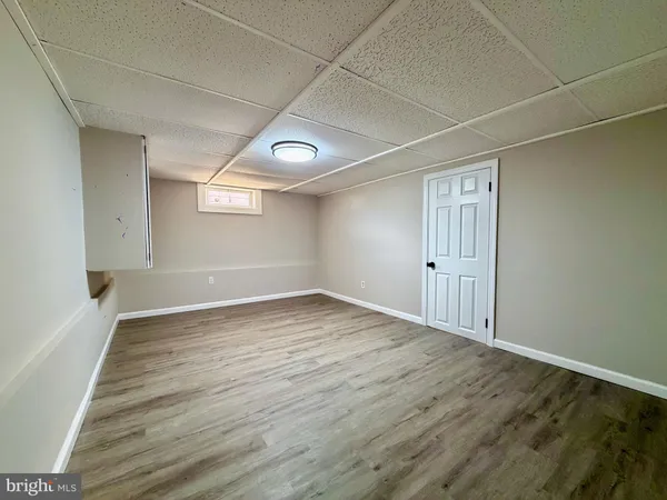 $3,250 | 255 Regina Avenue, Hamilton, NJ 08619