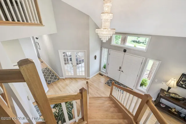 $799,000 | 648 Marion Lane, Brodheadsville, PA 18322