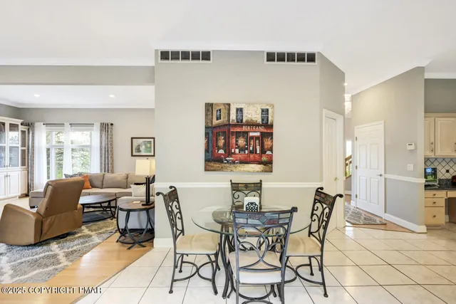 $799,000 | 648 Marion Lane, Brodheadsville, PA 18322