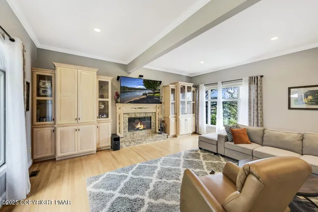 $799,000 | 648 Marion Lane, Brodheadsville, PA 18322