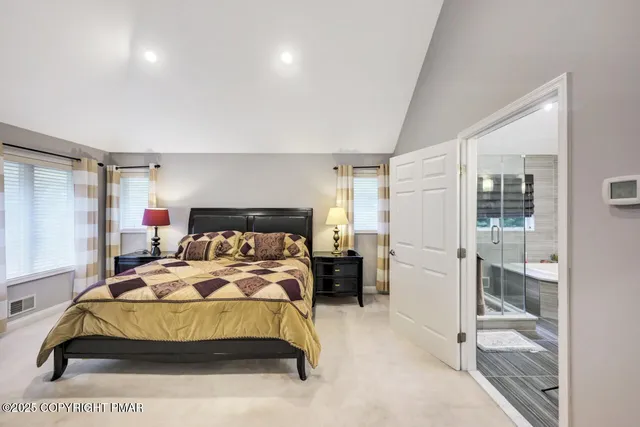 $799,000 | 648 Marion Lane, Brodheadsville, PA 18322