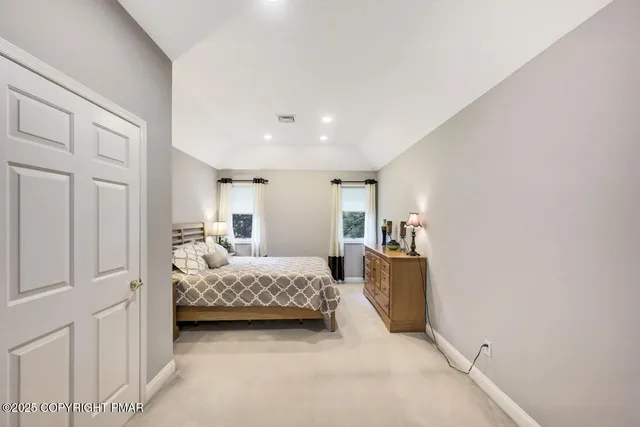 $799,000 | 648 Marion Lane, Brodheadsville, PA 18322