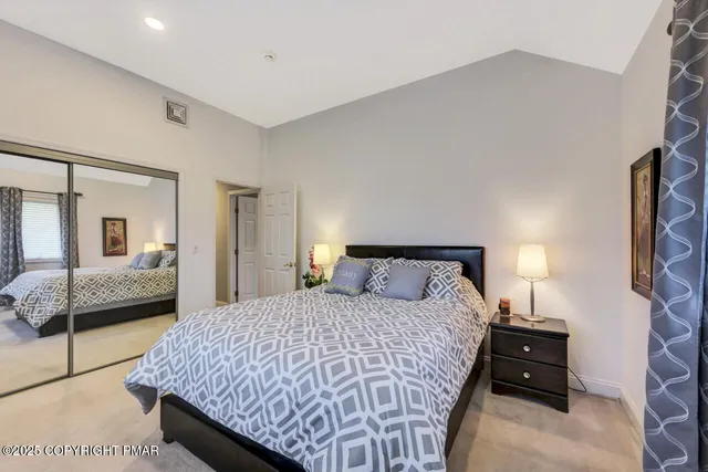 $799,000 | 648 Marion Lane, Brodheadsville, PA 18322