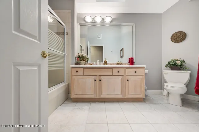 $799,000 | 648 Marion Lane, Brodheadsville, PA 18322