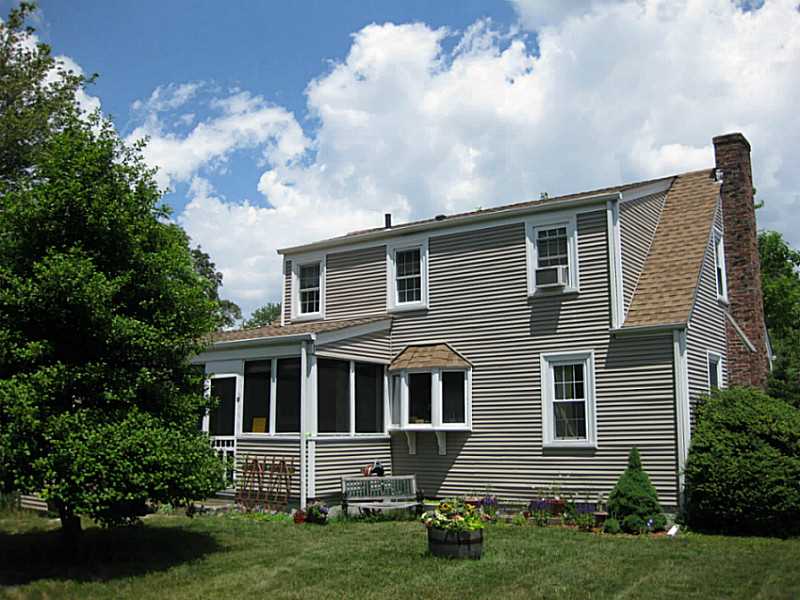 207 West Shore Road Warwick, RI 02889 - Photo 18 of 20 Exterior Back.