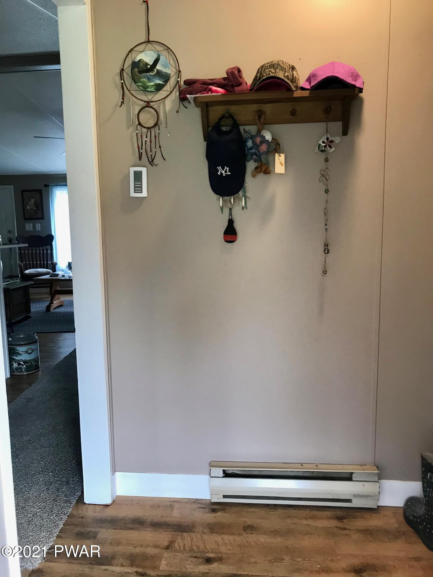 10 Como Road Lakewood, PA 18439 - Photo 25 of 31 mudroom-laundry