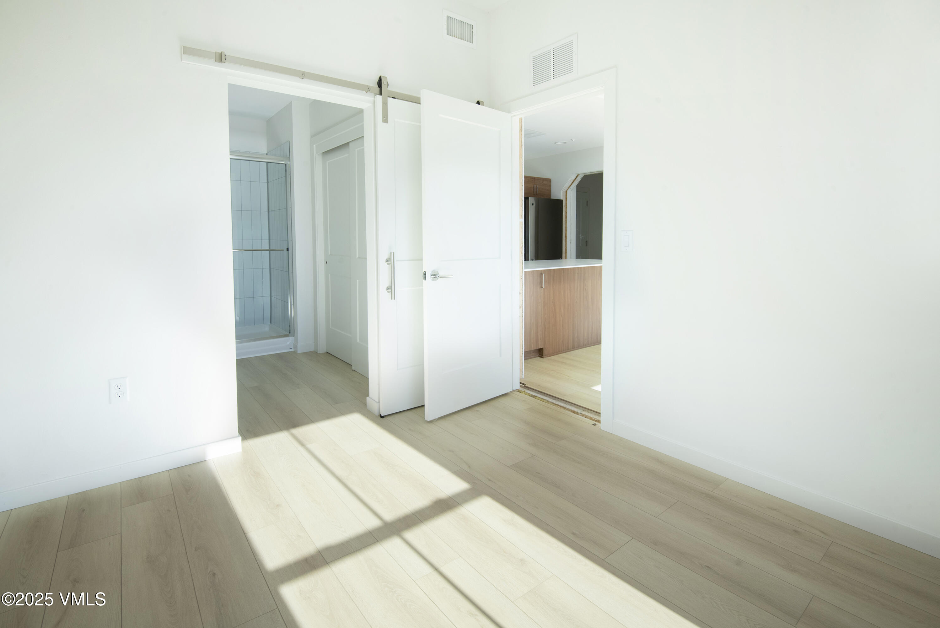 1200 Capitol Street, Unit 101 Eagle, CO 81631 - Photo 10 of 33 a view of a bathroom with a shower