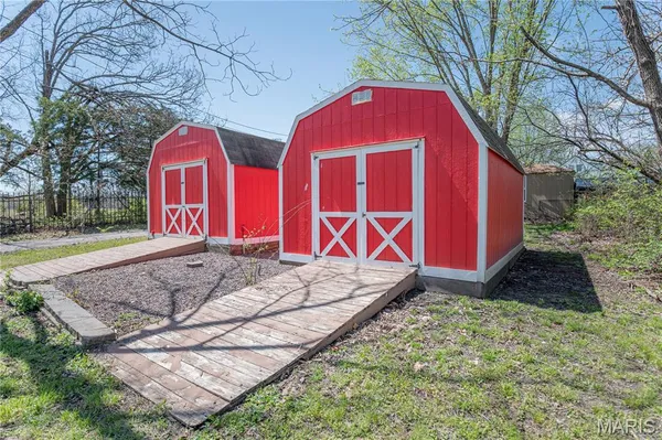 $225,000 | 433 East Scioto Street, St. James, MO 65559