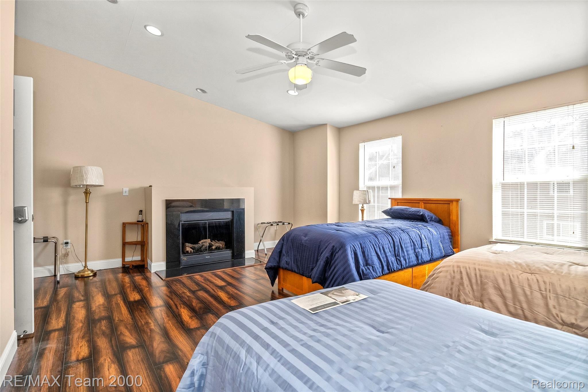 22680 Goddard Road Taylor, MI 48180 - Photo 20 of 32 21.jpg