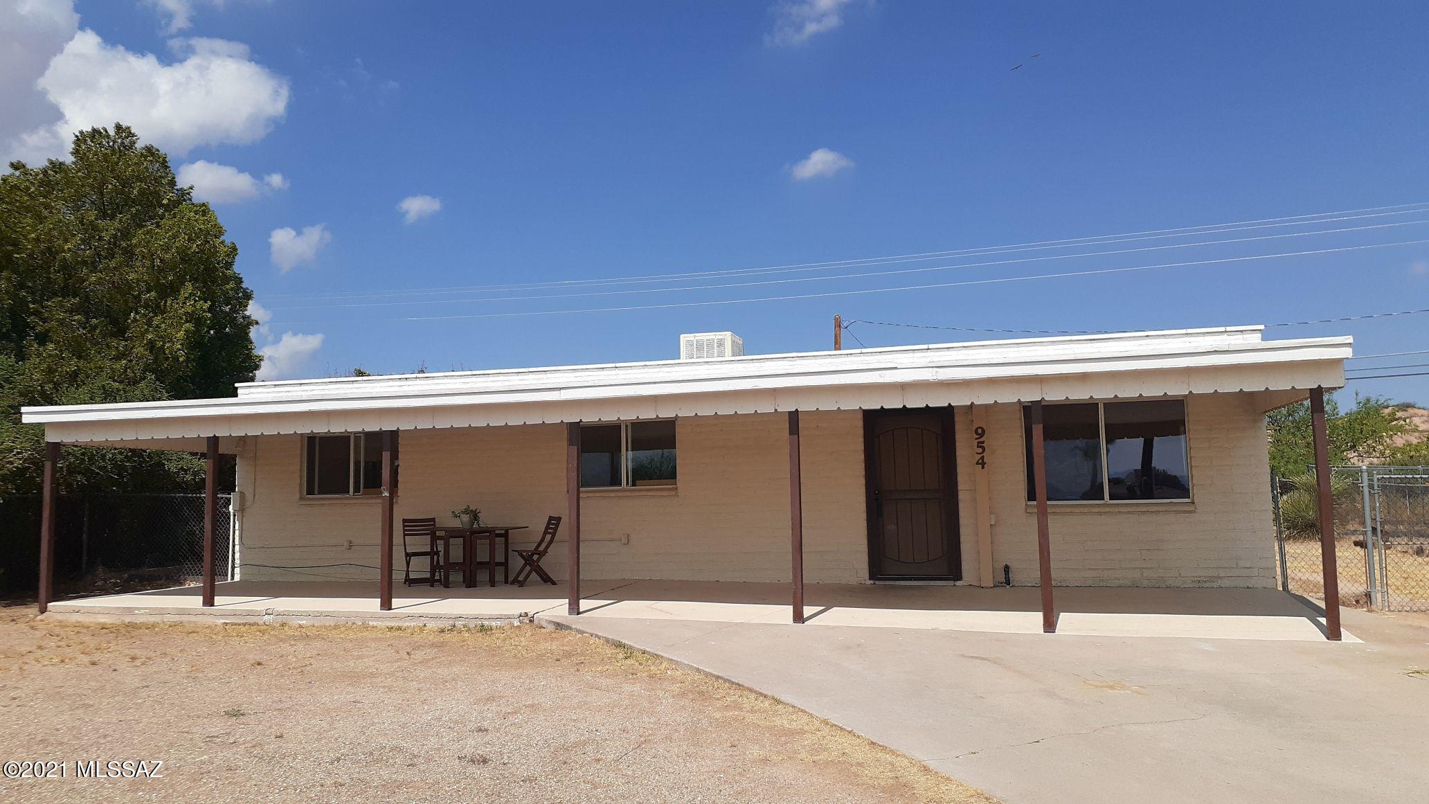 954 South Post Road Benson, AZ 85602 - Photo 1 of 18 Gallery Image 1