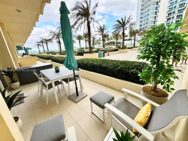 $2,800 | 2501 South Ocean Drive, Unit L14, Hollywood, FL 33019