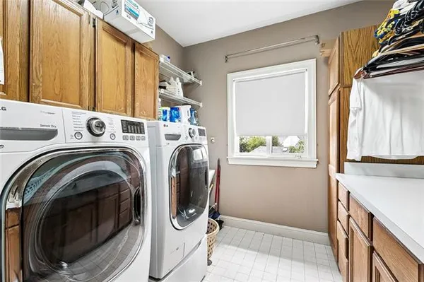 $1,300,000 | 19 Rue Royale, Metairie, LA 70002