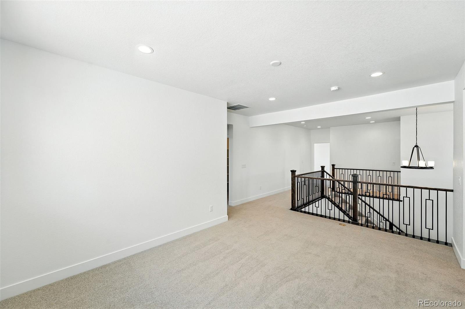 3418 Backdrop Court Castle Rock, CO 80108 - Photo 19 of 50