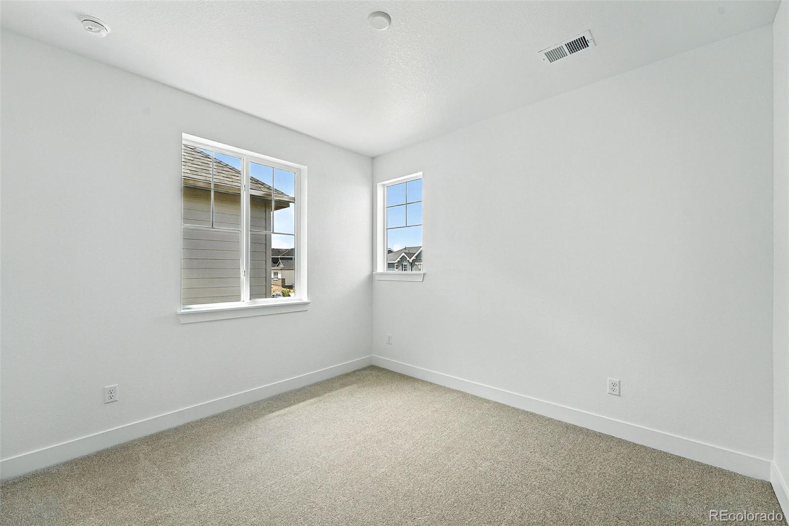 3418 Backdrop Court Castle Rock, CO 80108 - Photo 30 of 50