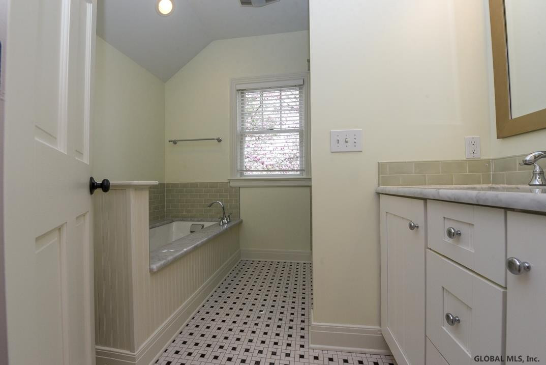 35 Forest Road Bethlehem, NY 12054 - Photo 21 of 32 Photo 21