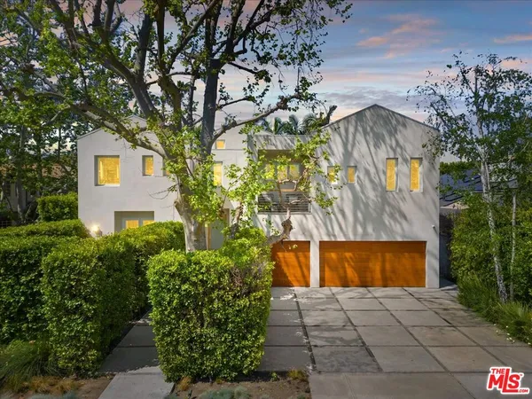 $17,600 | 211 South Valley Street, Burbank, CA 91505