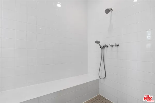 $17,600 | 211 South Valley Street, Burbank, CA 91505