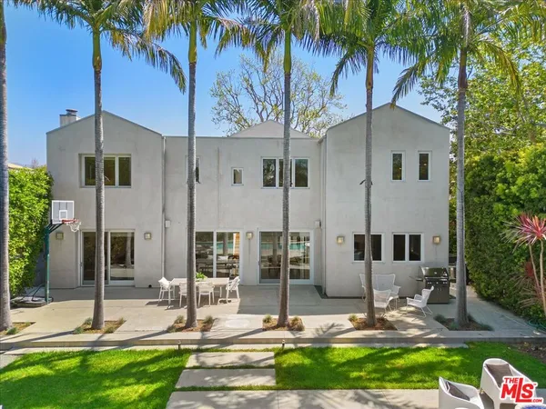 $17,600 | 211 South Valley Street, Burbank, CA 91505
