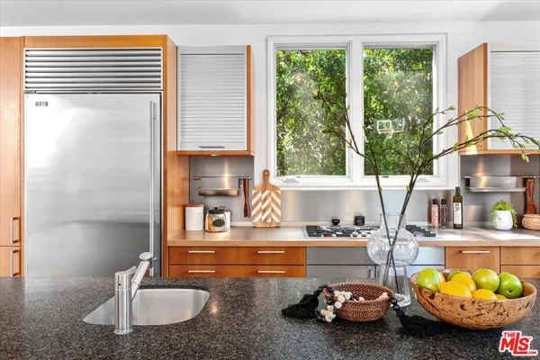 $17,600 | 211 South Valley Street, Burbank, CA 91505