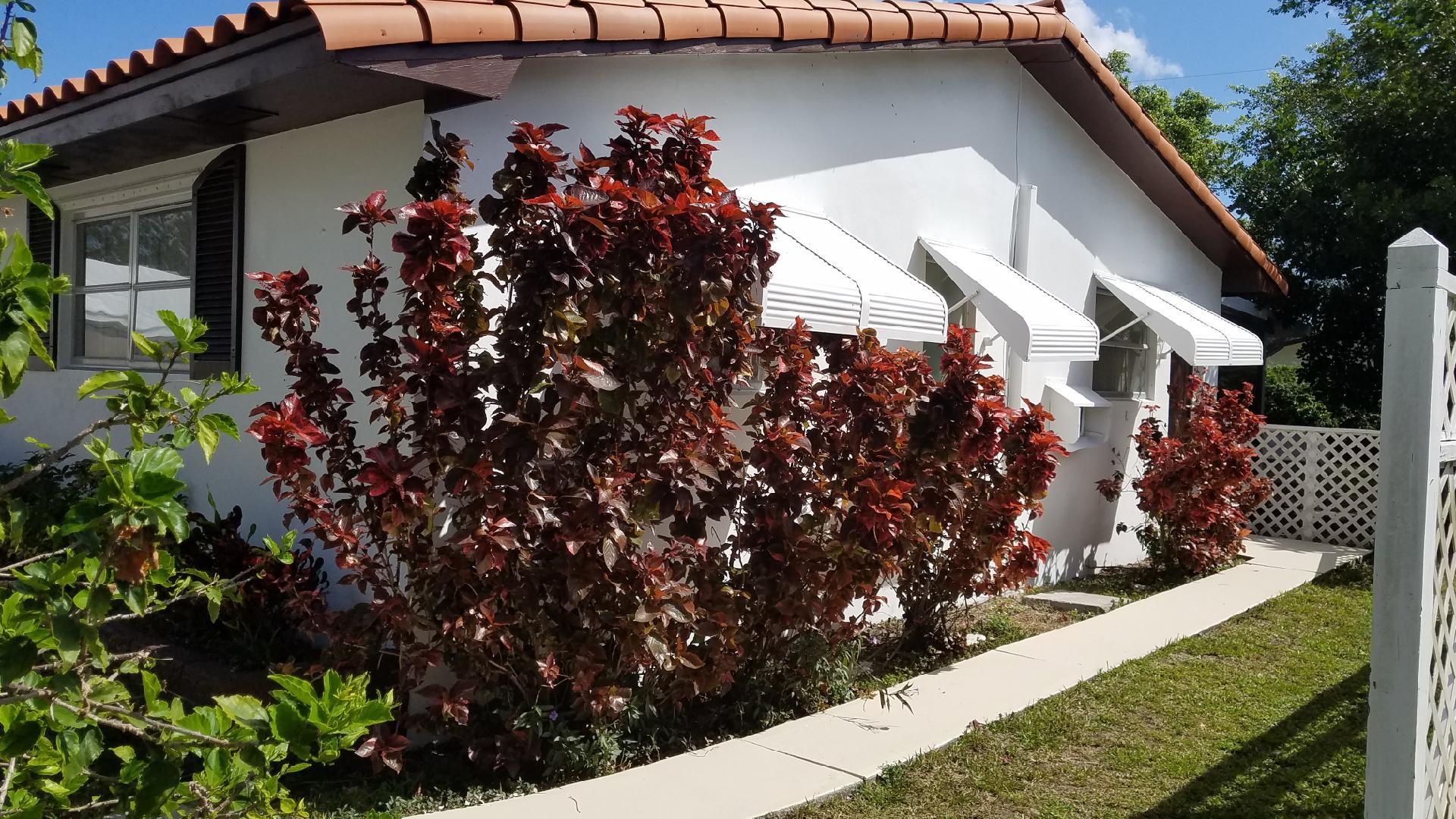 4408 Foss Road Lake Worth, FL 33461 - Photo 2 of 10 4408-2