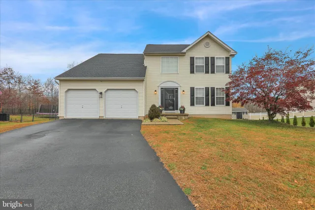 $509,900 | 910 Clover Lane, Gilbertsville, PA 19525