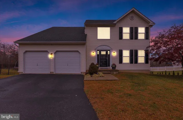 $509,900 | 910 Clover Lane, Gilbertsville, PA 19525